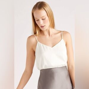 Quince washable stretch silk v-neck cami in Ivory size Small